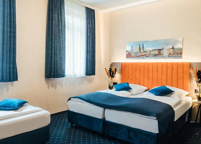 Commerz Hotel